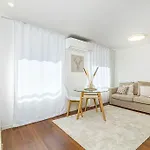 Bombarda Vii By Innkeeper * Porto