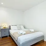 Apartment Bombarda Vii By Innkeeper Porto