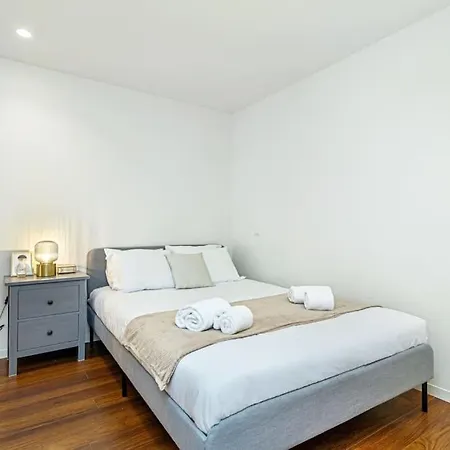 Apartament Bombarda Vii By Innkeeper Porto