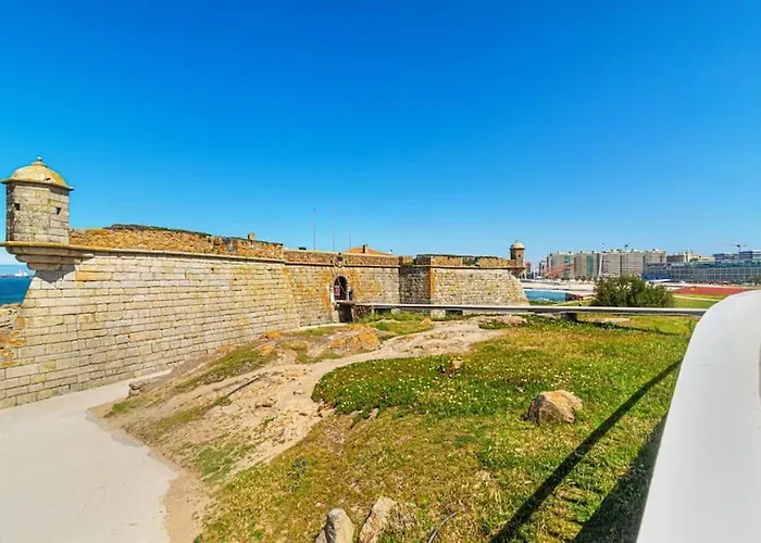 Bombarda Vii By Innkeeper Porto